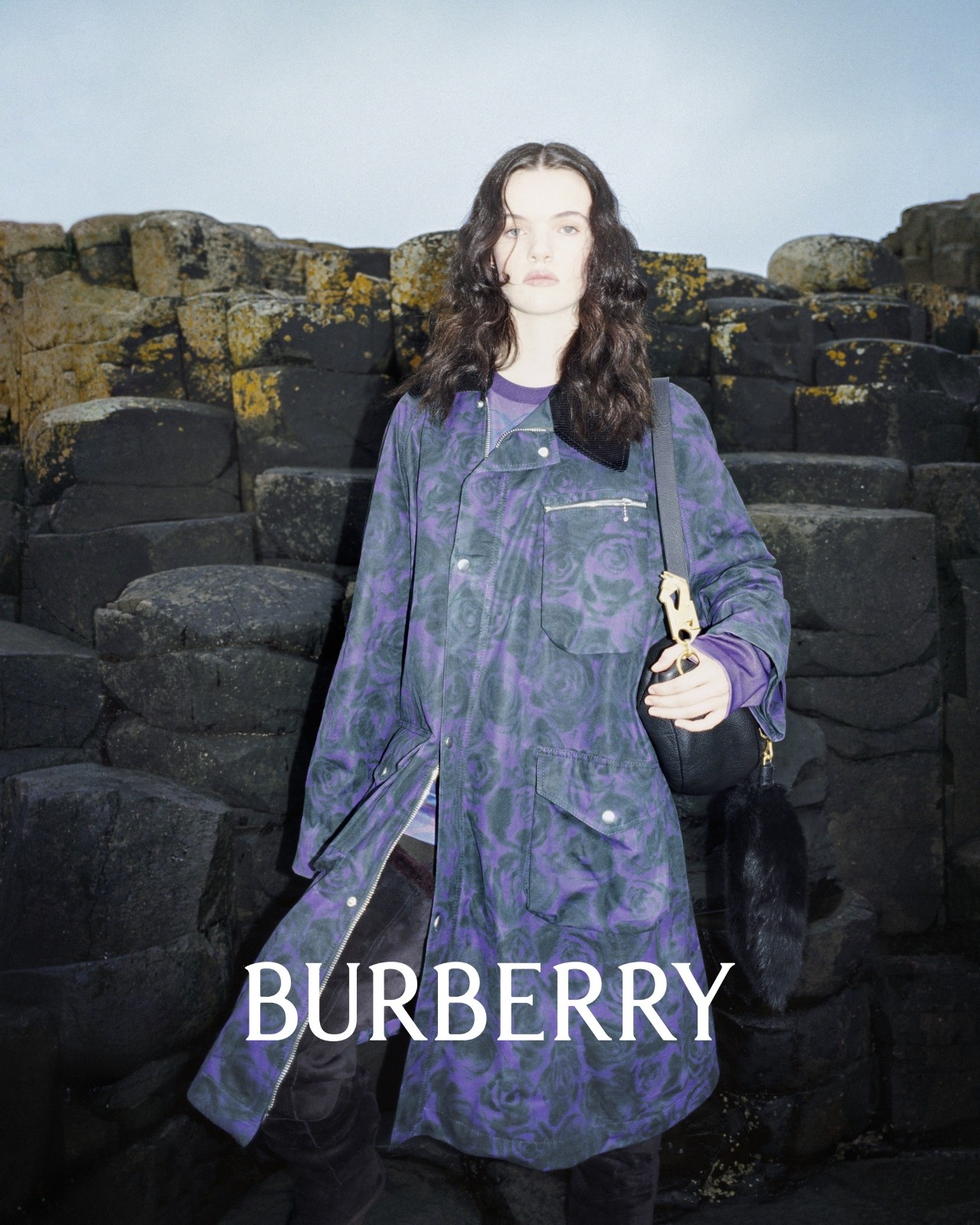 burberry发布2023秋冬系列广告大片