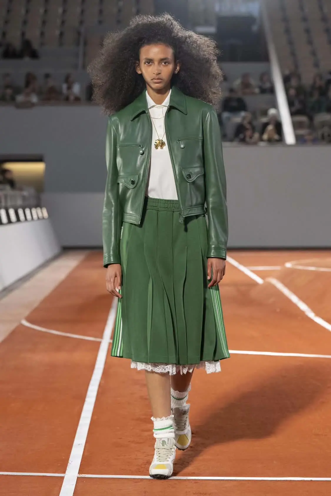LACOSTE 2024 秋冬巴黎时装秀 | 致敬荣光 1927