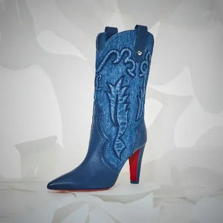 Christian Louboutin路铂廷携The Loubi Show音乐舞蹈盛典，于巴黎盛大揭幕2024秋冬女士系列及Our Angels胶囊系列