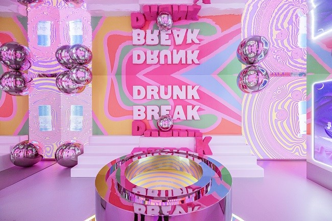 Drunk Break.jpg